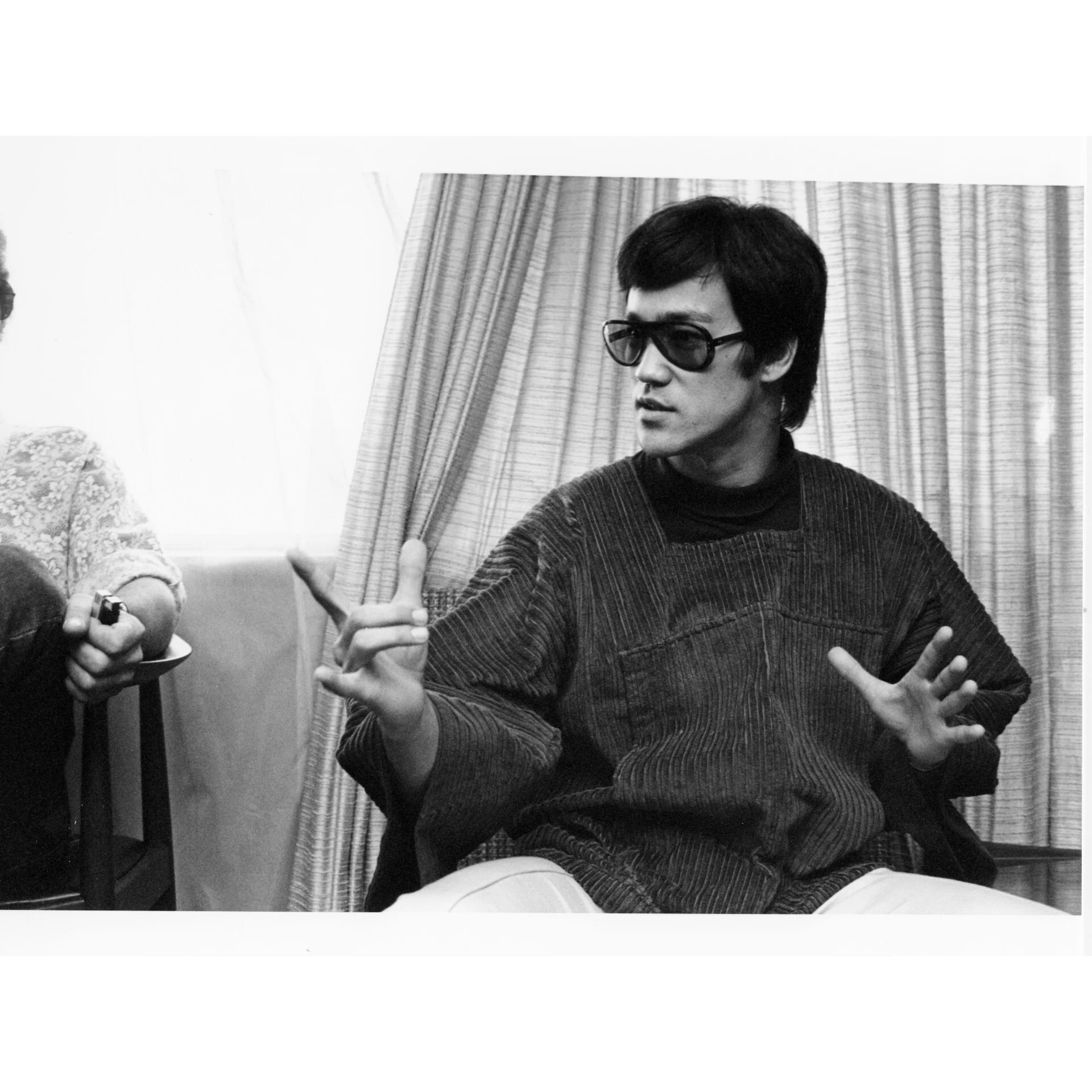 BL Signature Sunglasses - Image 6